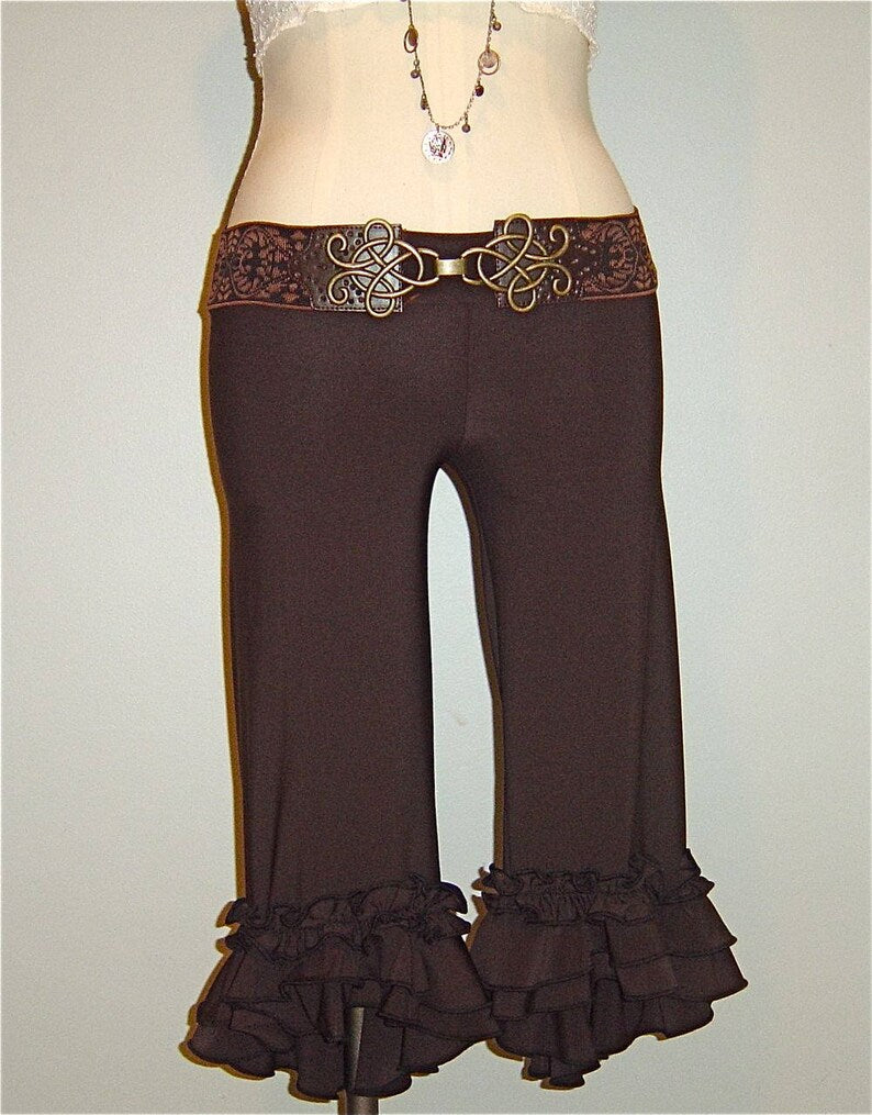 Ruffle Capri Pants, Pantaloons, Salsa Pants, Bellydance, Pirate, Steampunk, Cabaret, Vaudeville, Victorian, Costume