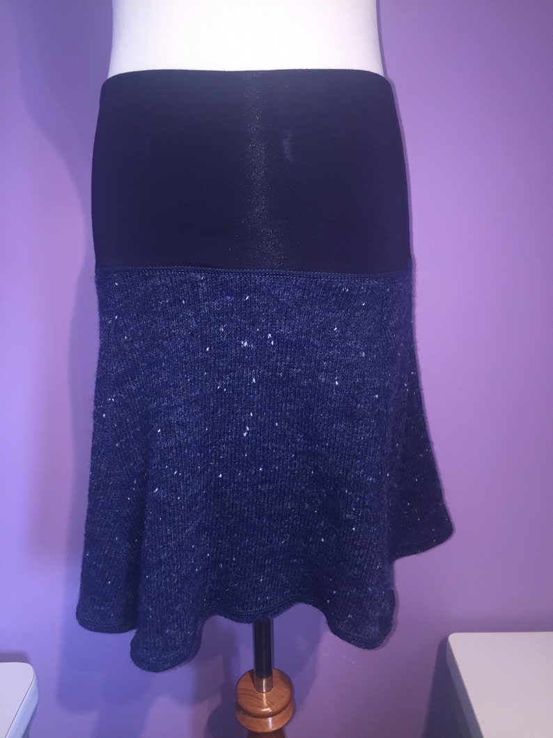 Wool "A" Line Knee High Lined Skirts, Navy Blue or Maroon Red, size SMALL Only, Office wear, Business Casual, Schoolgirl, Winter