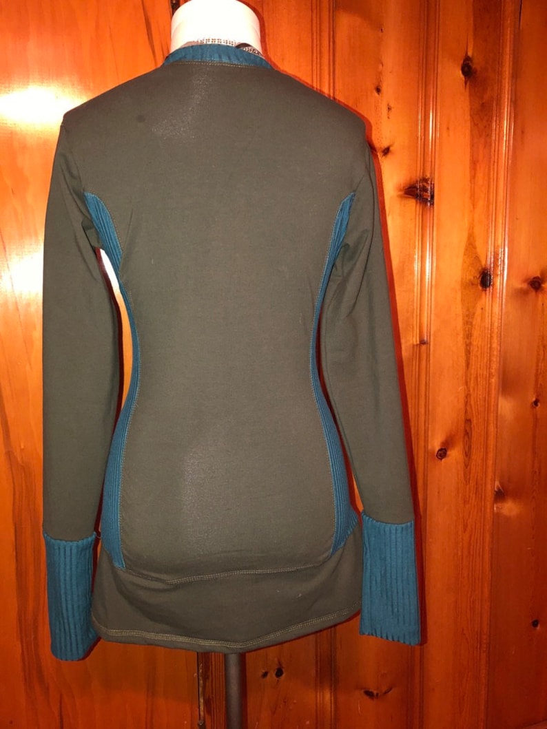 Cotton Lycra Scoop Neck, Kangaroo Pocket, Rib Stretch Knit, Shaped Torso, Olive Long Tunic, Boho, Scrunch Cuffs, Woodland Fairy, Small Only
